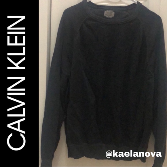 Calvin Klein Sweaters - Calvin Klein Sweater